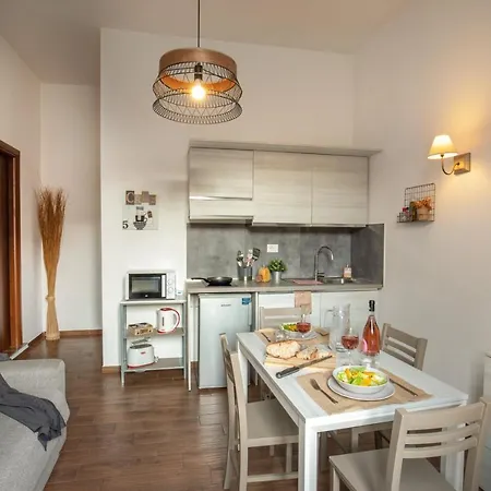 Fornaci Vatican Flat * Rome